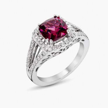 Diamond band ring